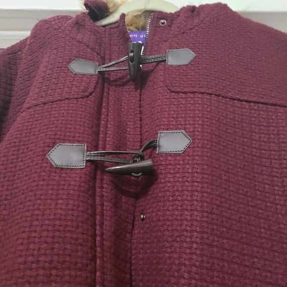 Madden Girl Women's Hooded Toogle Coat with Faux Fur Trim Size 3X Merlot NWT - Picture 6 of 13